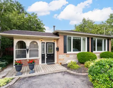 221 Prospect St Central Newmarket, Newmarket 3 beds 2 baths  garage $1.35M