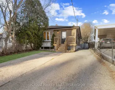 221 Prospect St Central Newmarket, Newmarket 3 beds 2 baths  garage $1.35M