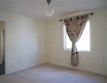 32 Romance Dr <a href='https://luckyalan.com/community_CN.php?community=Richmond Hill:Rouge Woods'>Rouge Woods, Richmond Hill</a> 3 beds 4 baths 1 garage $999.9K