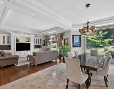 55 Bristlewood Cres Patterson, Vaughan 4 beds 5 baths 1 garage $1.299M