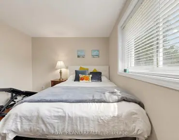 64 Spence Dr Aurora Highlands, Aurora 4 beds 4 baths 2 garage $1.949M