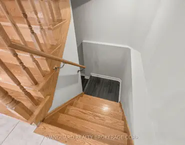 202 Matthew Dr East Woodbridge, Vaughan 3 beds 4 baths 1 garage $1.1M