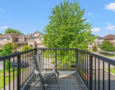 43 Holyrood Cres Kleinburg, Vaughan 3 beds 3 baths 1 garage $950K