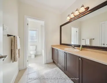 11 Inverary Cres Elder Mills, Vaughan 3 beds 3 baths 1 garage $1.025M