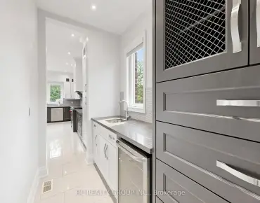 131 Lady Jessica Dr Patterson, Vaughan 4 beds 6 baths 3 garage $3.438M