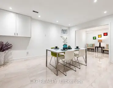 37 Frybrook Cres Bayview Hill, Richmond Hill 5 beds 7 baths 3 garage $3.789M