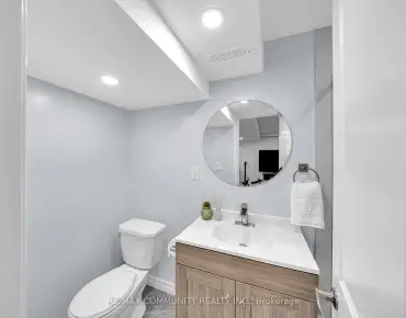 15 Hislop Dr Box Grove, Markham 3 beds 4 baths 1 garage $1.099M