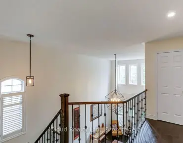 15 Hislop Dr Box Grove, Markham 3 beds 4 baths 1 garage $1.099M