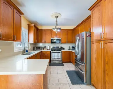 
4 Sable Rd <a href='https://luckyalan.com/community.php?community=Vaughan:Patterson'>Patterson, Vaughan</a> 3 beds 4 baths 2 garage $1.349M