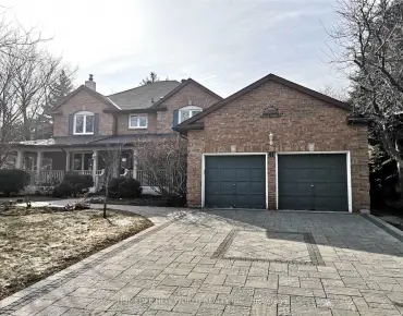 19 Andress Way Cedarwood, Markham 4 beds 4 baths 1 garage $899K