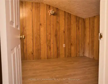 
26 Capelle St Oak Ridges Lake Wilcox - 2 beds 1 baths 1 parking space(s) listed at $999900