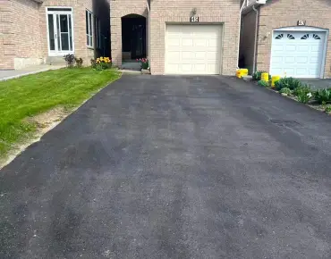 
32 Reesorville Rd Markham Village, Markham 4 beds 3 baths 2 garage $1.425M