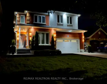 5 Yvonne Pl Bayview Wellington, Aurora 4 beds 3 baths 2 garage $1.3M
