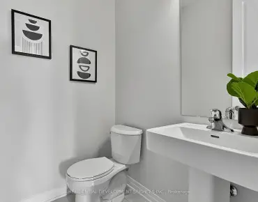
67 Richmond St <a href='https://luckyalan.com/community.php?community=Richmond Hill:Mill Pond'>Mill Pond, Richmond Hill</a>  beds  baths  garage $350K