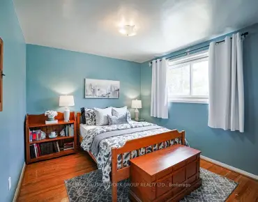 109 Vantage Loop Woodland Hill, Newmarket 4 beds 4 baths 2 garage $1.249M