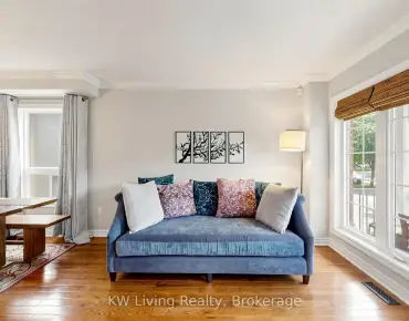 
101 Anna Russell Way <a href='https://luckyalan.com/community.php?community=Markham:Unionville'>Unionville, Markham</a> 3 beds 3 baths 1 garage $799.999K