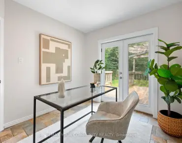 23 Richardson Dr Aurora Highlands, Aurora 2 beds 2 baths garage $799.9K