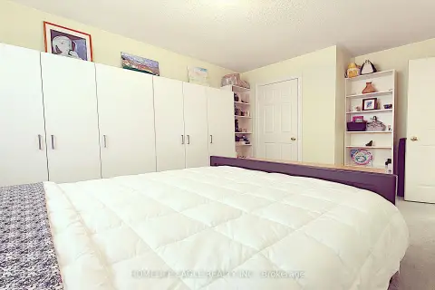 Richmond Hill real estate