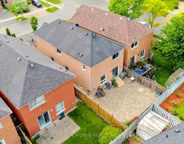 73 Doubtfire Cres Middlefield, Markham 4 beds 6 baths 2 garage $1.29M