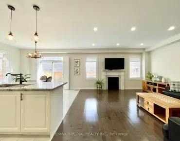 34 Morgan Ave <a href='https://luckyalan.com/community.php?community=Markham:Thornhill'>Thornhill, Markham</a> 3 beds 2 baths 1 garage $1.258M
