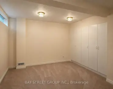 34 Morgan Ave Thornhill, Markham 3 beds 2 baths 1 garage $1.258M