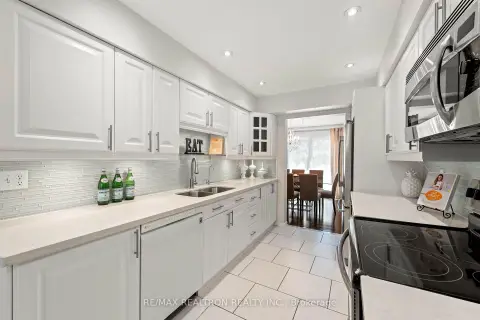 Vaughan real estate