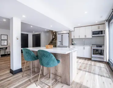 17 Rushingbrook Dr <a href='https://luckyalan.com/community.php?community=Richmond Hill:Rouge Woods'>Rouge Woods, Richmond Hill</a> 3 beds 4 baths 2 garage $1.288M