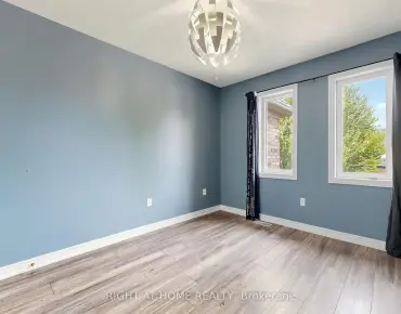 7 Delft Dr Victoria Square, Markham 4 beds 4 baths 1 garage $999K