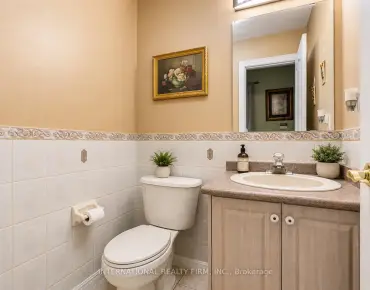 43 Water Garden Ln Sonoma Heights, Vaughan 4 beds 4 baths 2 garage $1.37M
