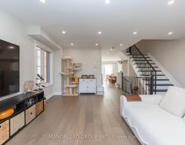 
Living  Victoria Square, Markham 4 beds 4 baths 1 garage $1.238M