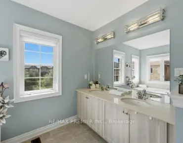 
106 Roseborough Cres <a href='https://luckyalan.com/community.php?community=Vaughan:Uplands'>Uplands, Vaughan</a> 4 beds 4 baths 2 garage $1.488M