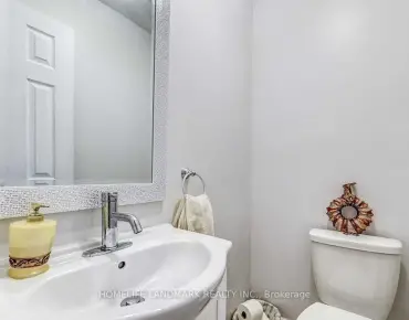 29 Golden Fern St <a href='https://luckyalan.com/community.php?community=Markham:Cornell'>Cornell, Markham</a> 4 beds 5 baths 2 garage $1.799M