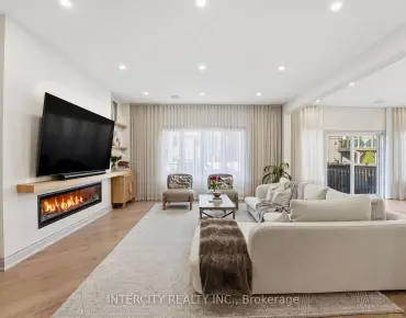 
24 Grand Vellore Cres <a href='https://luckyalan.com/community.php?community=Vaughan:Vellore Village'>Vellore Village, Vaughan</a> 3 beds 5 baths 2 garage $2.288M