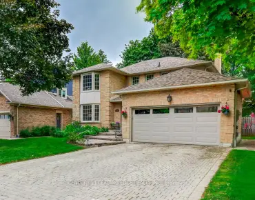 13 Evaridge Dr Cornell, Markham 3 beds 3 baths 2 garage $925.9K