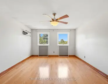 11 Hiawatha Crt Islington Woods, Vaughan 3 beds 4 baths 1 garage $1.099M