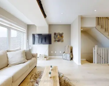 
54 Links Rd <a href='https://luckyalan.com/community.php?community=Vaughan:Maple'>Maple, Vaughan</a> 4 beds 4 baths 2 garage $1.288M