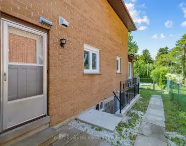 98 Golf Links Dr Aurora Highlands, Aurora 4 beds 4 baths 2 garage $1.29M