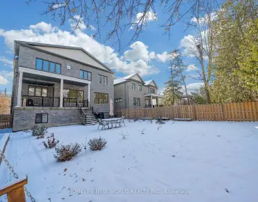 
103 Antique Dr Oak Ridges Lake Wilcox, Richmond Hill 3 beds 3 baths 1 garage $1.1M