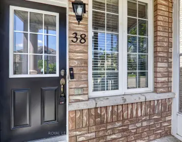 5 Bonheur Rd <a href='https://luckyalan.com/community.php?community=Markham:Cathedraltown'>Cathedraltown, Markham</a> 5 beds 5 baths 2 garage $1.86M