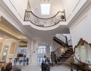 147 Spyglass Hill Rd Glen Shields, Vaughan 3 beds 4 baths 1 garage $948K