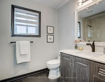 
42 Shadow Falls Dr Jefferson, Richmond Hill 4 beds 4 baths 2 garage $1.488M