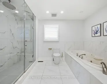 
14 Elphee Ln <a href='https://luckyalan.com/community.php?community=Markham:Cornell'>Cornell, Markham</a> 4 beds 10 baths 2 garage $1.399M