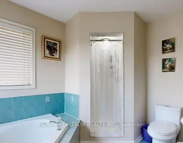 
35 Royal Palm Dr <a href='https://luckyalan.com/community.php?community=Vaughan:Crestwood-Springfarm-Yorkhill'>Crestwood-Springfarm-Yorkhill, Vaughan</a> 4 beds 4 baths 2 garage $1.499M