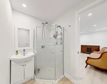 249 Tampico Rd <a href='https://luckyalan.com/community.php?community=Richmond Hill:Mill Pond'>Mill Pond, Richmond Hill</a> 3 beds 4 baths 1 garage $1.288M