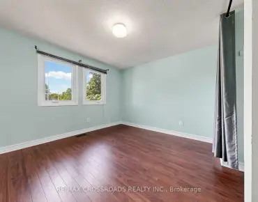 14 Rothsay Rd <a href='https://luckyalan.com/community.php?community=Markham:Royal Orchard'>Royal Orchard, Markham</a> 4 beds 6 baths 2 garage $3.189M