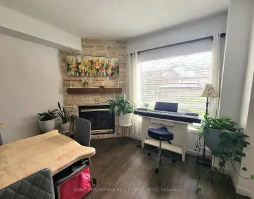 346 Doak Ln Gorham-College Manor, Newmarket 3 beds 3 baths 1 garage $819.9K