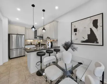 2 Astrid Terr <a href='https://luckyalan.com/community.php?community=Markham:Wismer'>Wismer, Markham</a> 4 beds 5 baths 2 garage $1.8M
