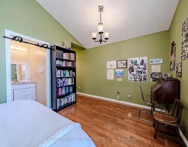 4572 14th Ave <a href='https://luckyalan.com/community.php?community=Markham:Milliken Mills East'>Milliken Mills East, Markham</a> 7 beds 10 baths 3 garage $4.3M