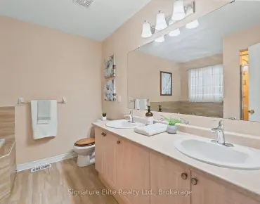211 Lageer Dr Stouffville, Whitchurch-Stouffville 4 beds 5 baths 4 garage $1.24M
