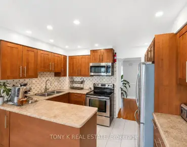 
159 Patterson St Huron Heights-Leslie Valley, Newmarket 4 beds 4 baths 1 garage $799K